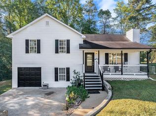 177 Ridgefield Dr, Douglasville, GA 30134