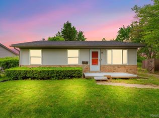 30247 Spain Ct, Romulus, MI 48174