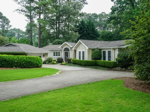 3611 Clubland Dr, Marietta, GA 30068