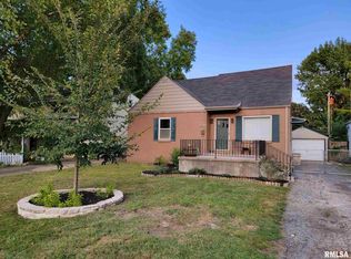 2320 S College St, Springfield, IL 62704