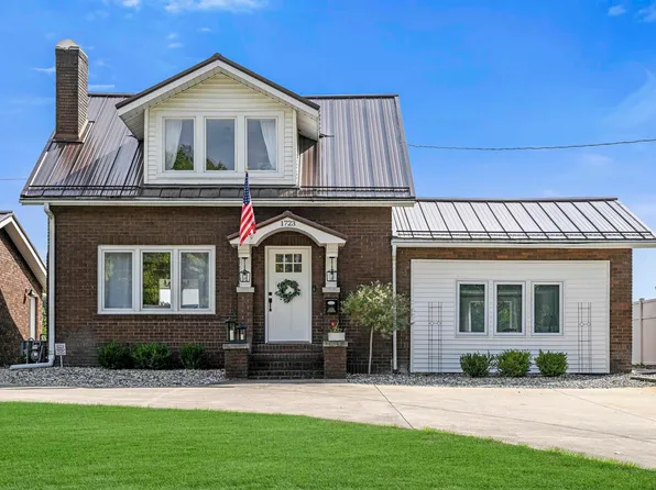 1723 Greenleaf Blvd, Elkhart, IN 46514