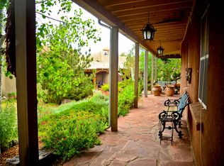 702 Rosita St, Santa Fe, NM 87505