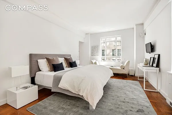 Rented by Compass | media 6
