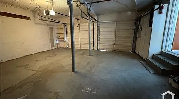 1400 Yale St S — Photo 18