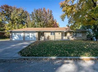 7936 Washington Ave, Kansas City, KS 66112