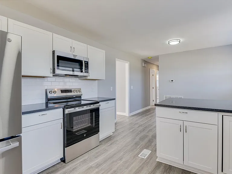 2202 Vireo Dr — Photo 16