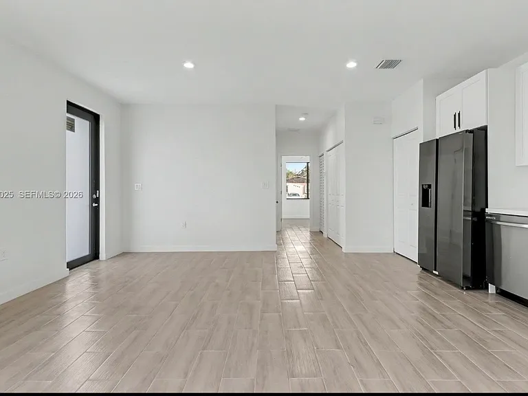 6140 SW 39th St — Photo 11
