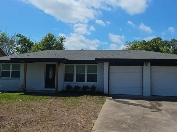 2228 Erickson St, La Marque, TX 77568