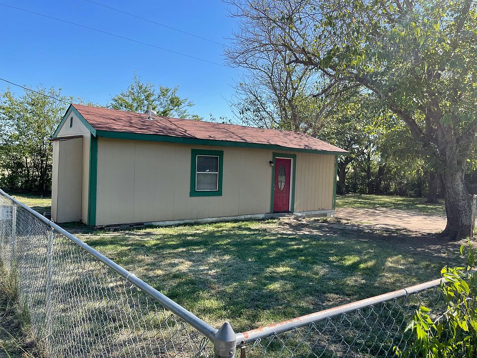 1st image of 3501 Oak Hill Dr