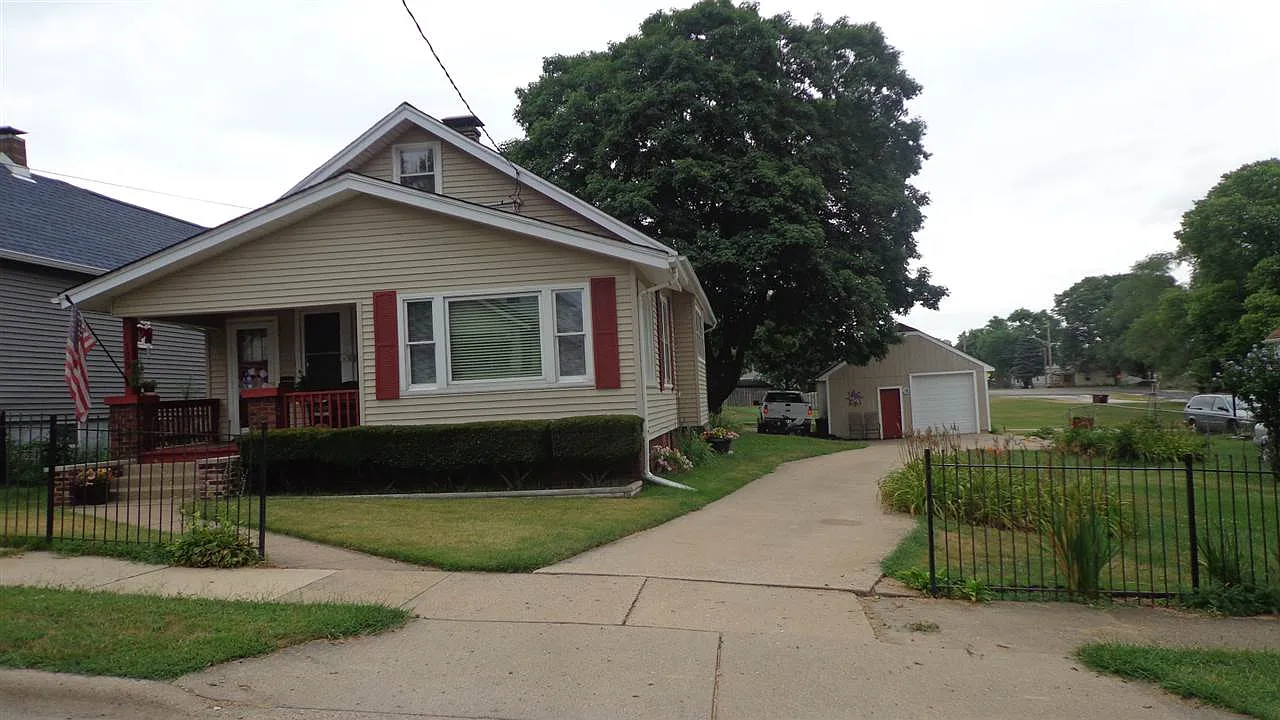 109 Collier Ave photo 1