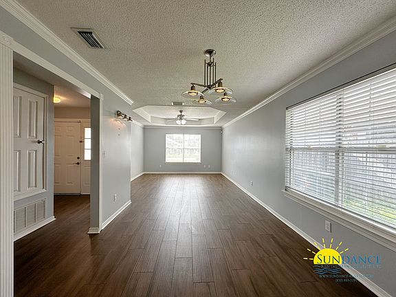 5th image of 952 Southern Oaks Ct