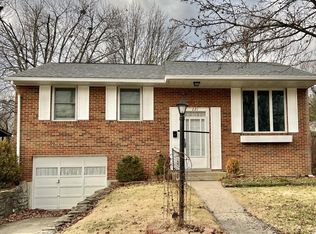 221 Caldwell Dr, Elsmere, KY