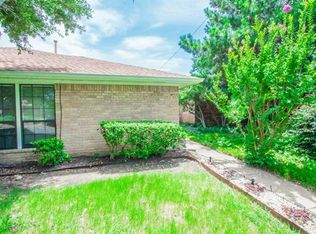 2942 Allister St, Dallas, TX 75229