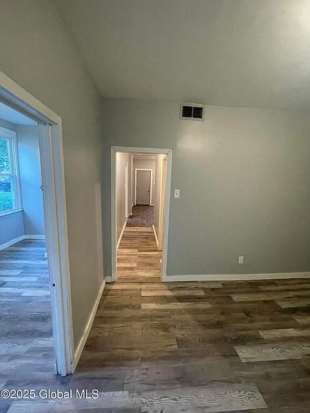4th image of 508 2nd Street