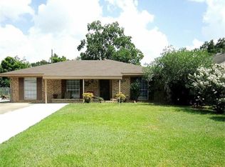 8023 Winthrop St, Houston, TX 77075