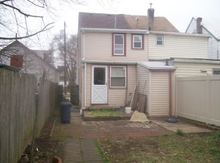 545 Linden St, Bristol, PA