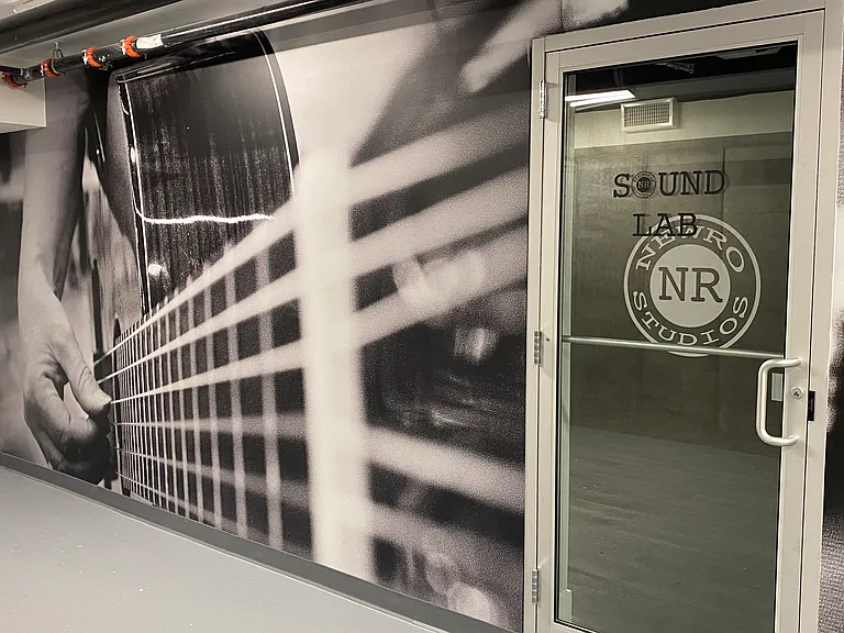 NewRo Studios — Photo 11
