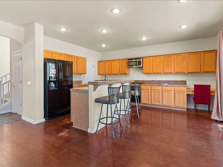 3420 Long Dr — Photo 7