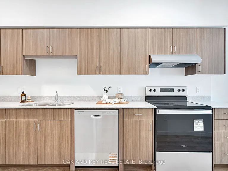 385 Hill St #310 — Photo 21