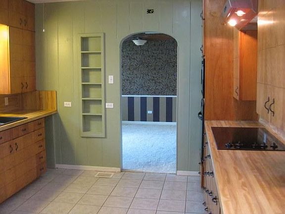 5th image of 1502 Corto Dr