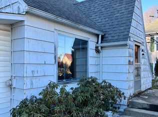 208 S Mount Vernon Ave, Loudonville, OH 44842
