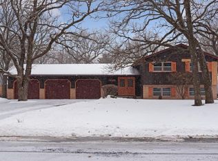 3951 9th Ln, Anoka, MN 55303