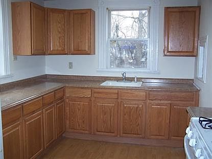 2nd image of 22-24 Walling Ave