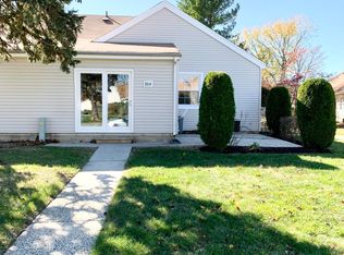 93 Halls Croft Rd UNIT A, Freehold, NJ 07728