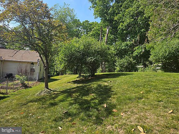4th image of 9126 Old Courthouse Rd