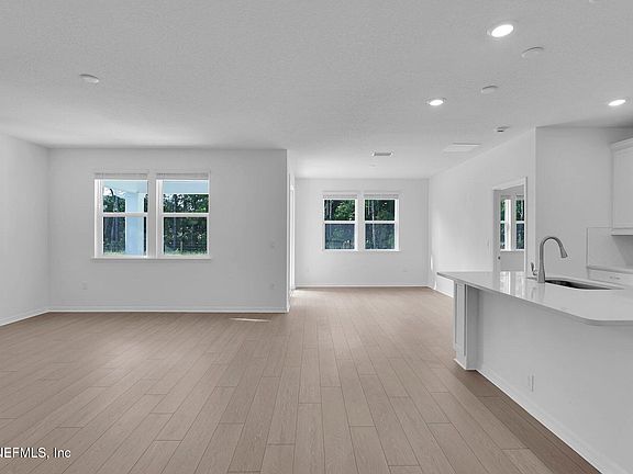 5th image of 3514 AMERICANA Drive