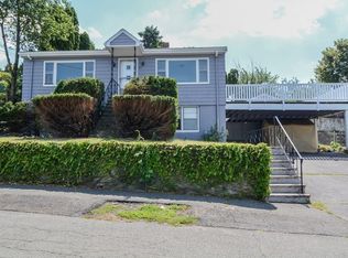 25 Marshall St, Revere, MA 02151