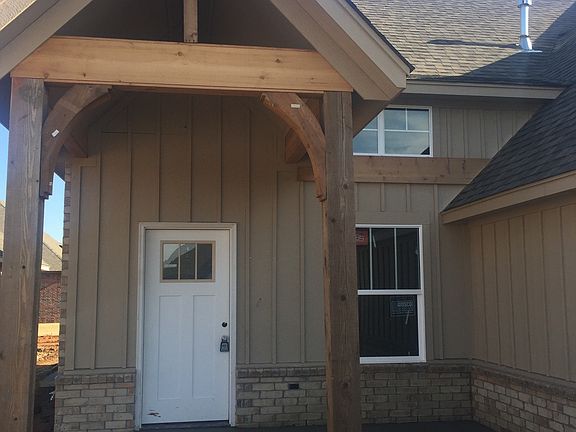 4th image of 5616 St James Pl