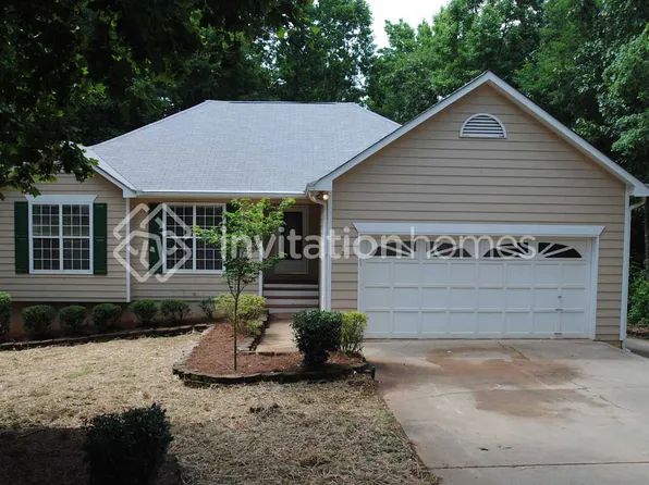 2000 Holly Cove Rd, Cumming, GA 30040