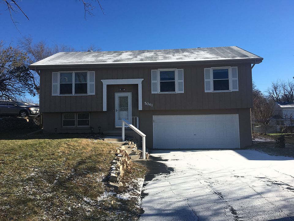 1st image of 5041 Terrace Dr