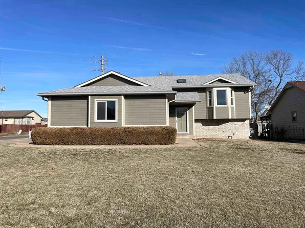 10106 E Lincoln St, Wichita, KS 67207