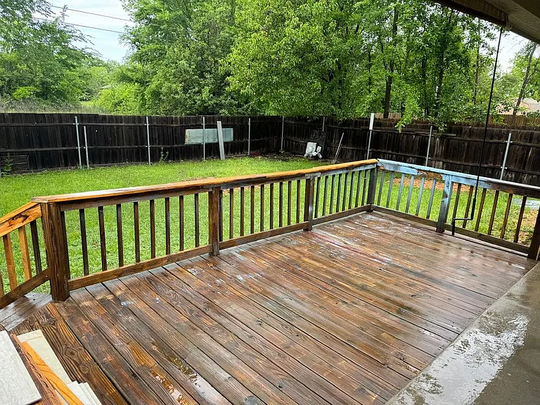 207 Anchor Ln — Photo 3