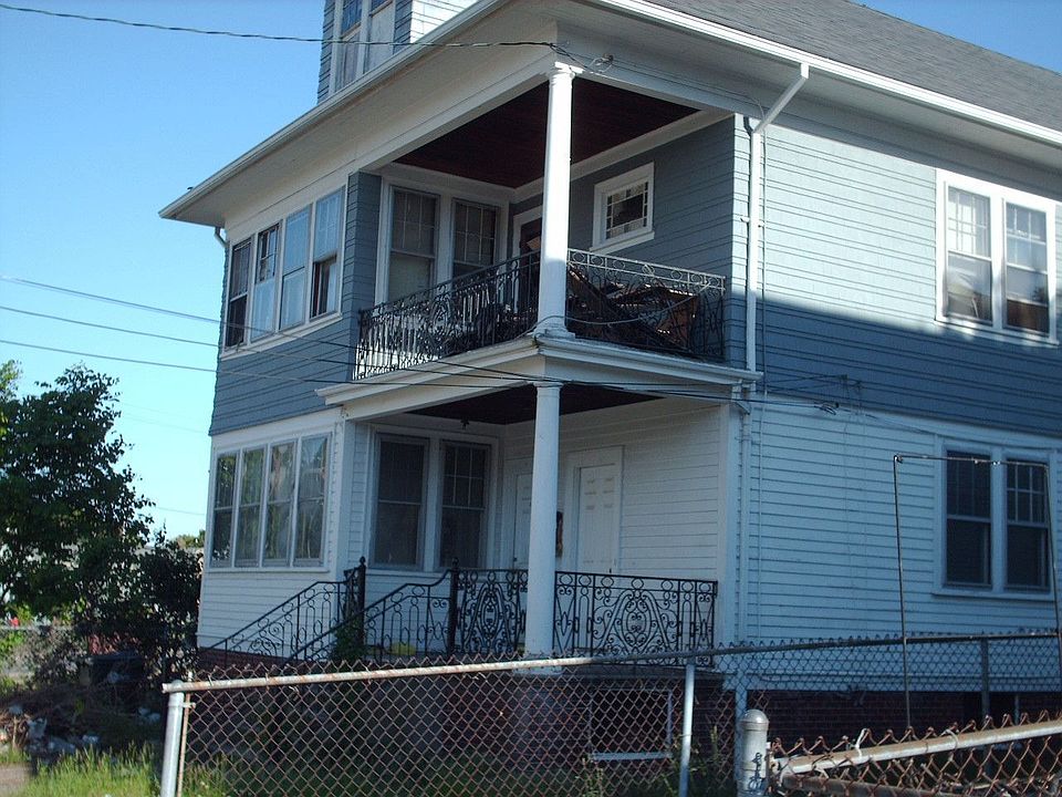 1st image of 334 Hartford Ave