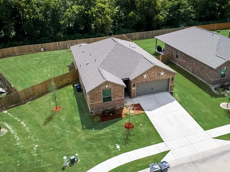 1503 Hill Top Ct — Photo 30