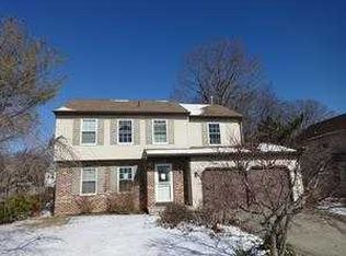 37 Orlando Dr, Sicklerville, NJ 08081