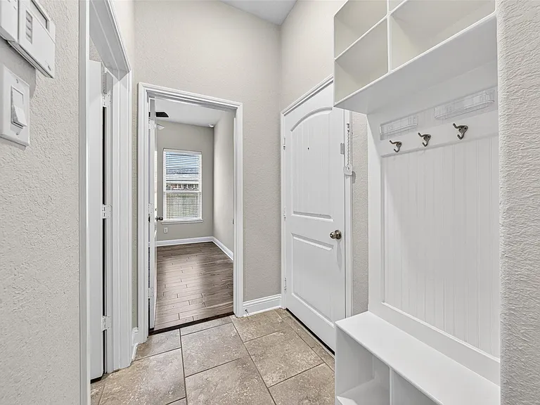 19202 Presa Canyon Dr — Photo 30
