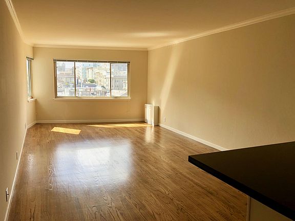 2nd image of 1080 Francisco St APT 33