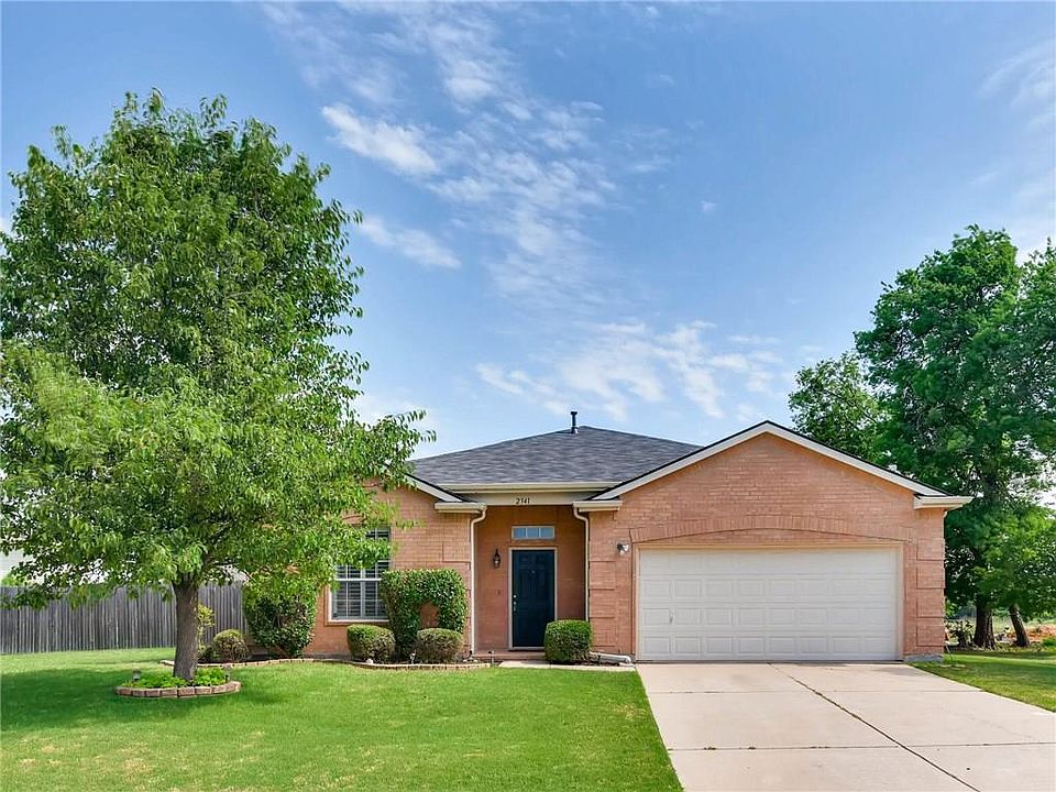 1st image of 2341 Hickory Ct