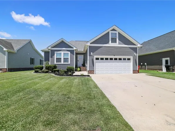 614 Millbrooke Cir, Elizabeth City, NC 27909