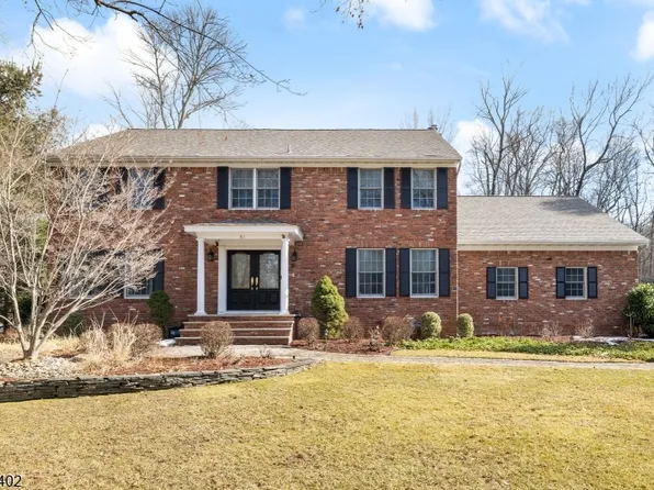 81 Dogwood Ter, Long Hill Twp., NJ 07946