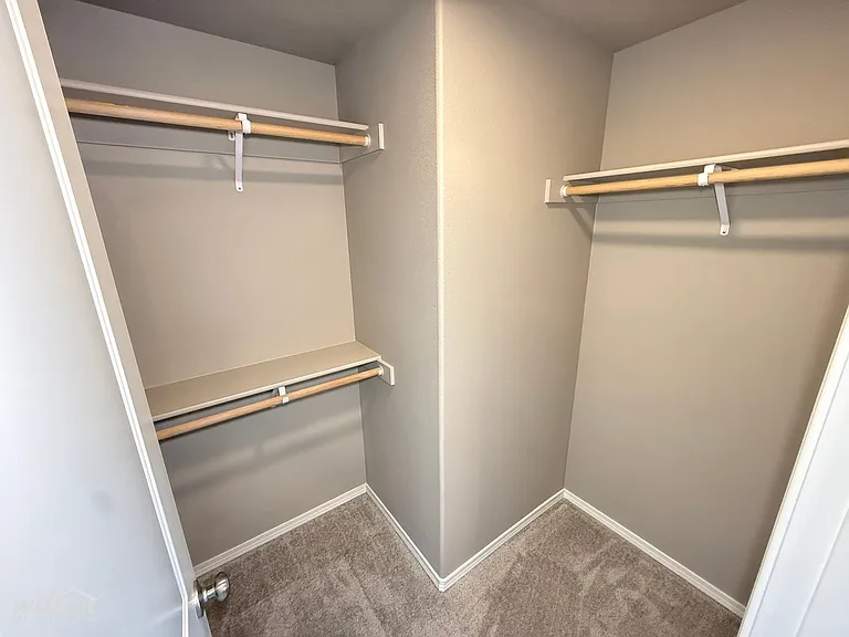 6114 Crown Crest Ave — Photo 11