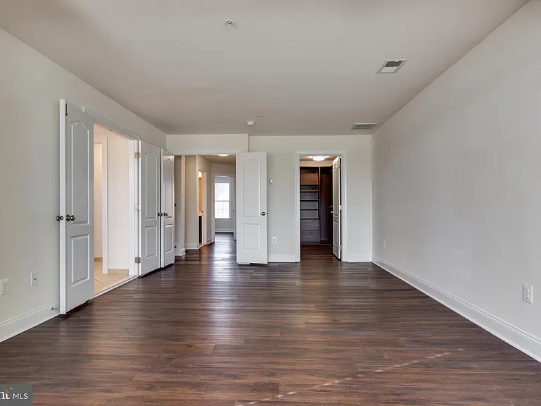 7757 Crystal Brook Way — Photo 27