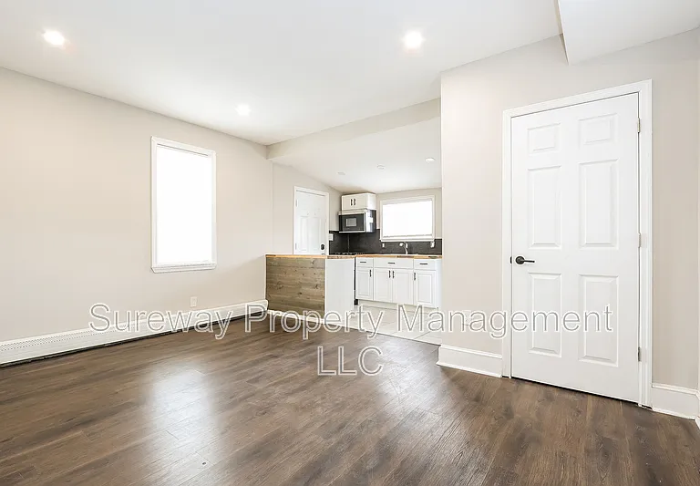 300 Darcy Ave #A — Photo 4