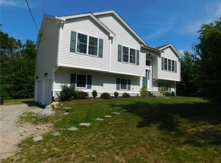 476 Ledge Rd, Coventry, RI 02816