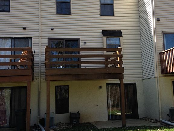 Exterior Rear Walkout