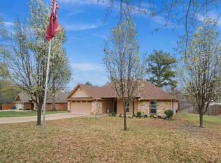 2312 Pittman Ln, Lindale, TX 75771